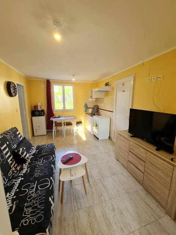 Studio A Campagnac 0*, Campagnac (Aveyron) 法国
